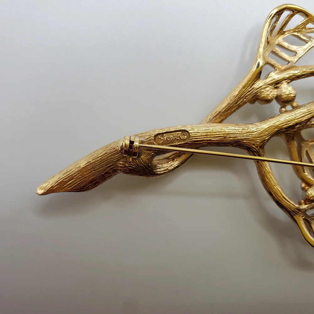 MCM Grossé Brooch Pin. Marked. Gold And Silver Tone Leaves. Rhinestones. Vintage